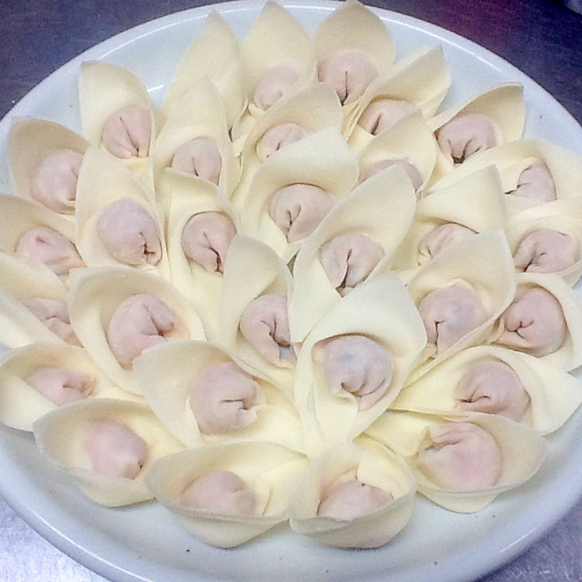 プロ直伝 手作りワンタン 包み方解説付き レシピ 作り方 By U Smyles 楽天レシピ プロ直伝 手作りワンタン 包み方解説付き レシピ 作り方 By U Smyles 楽天レシピ